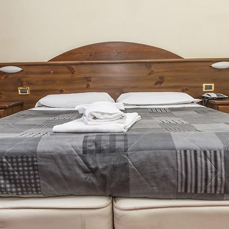 Hotel La Terrazza Oulx Dış mekan fotoğraf